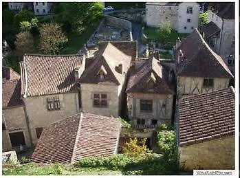 Au Chateau - Hotel 2*